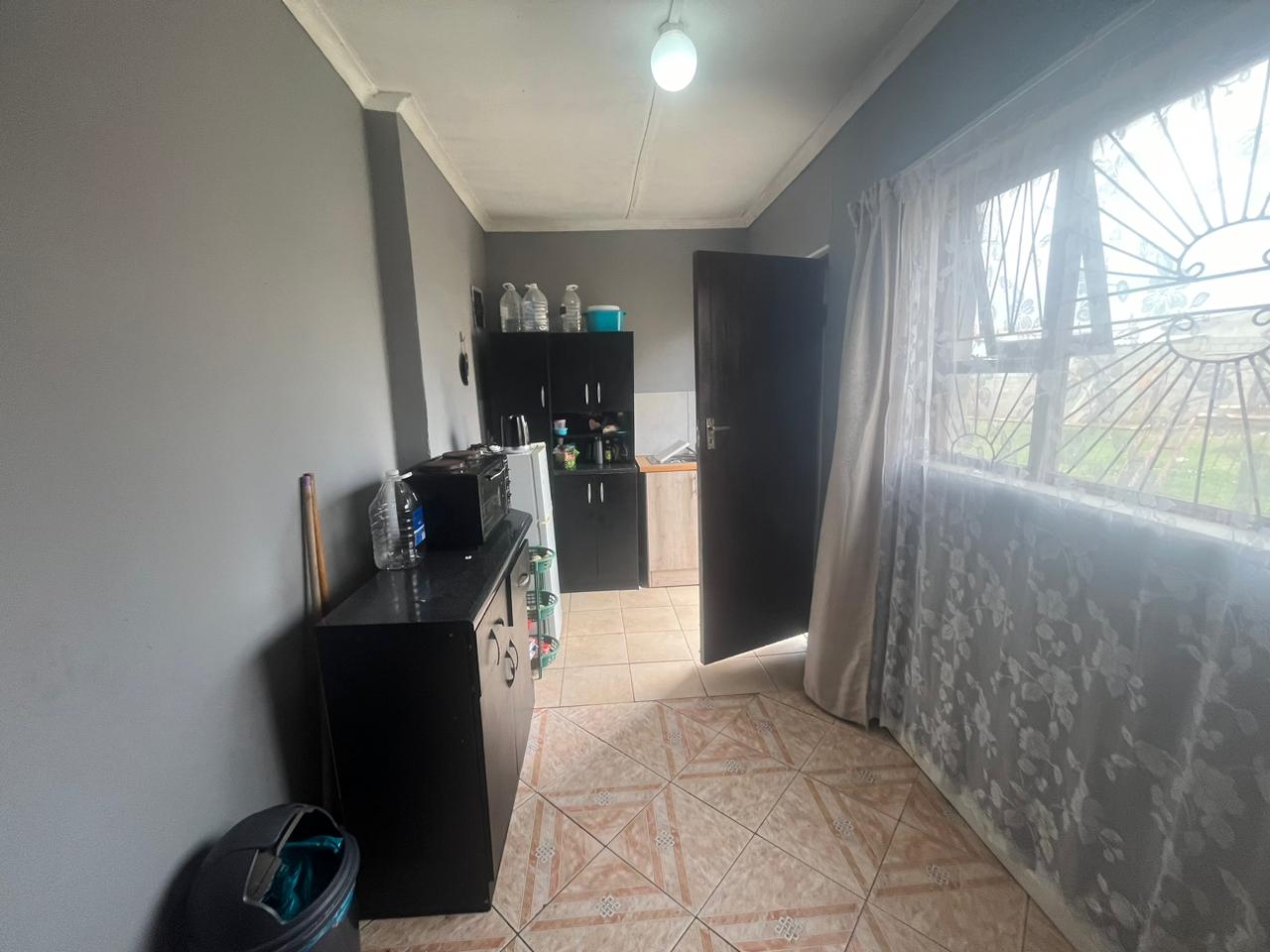 4 Bedroom Property for Sale in Kwa Nobuhle Eastern Cape